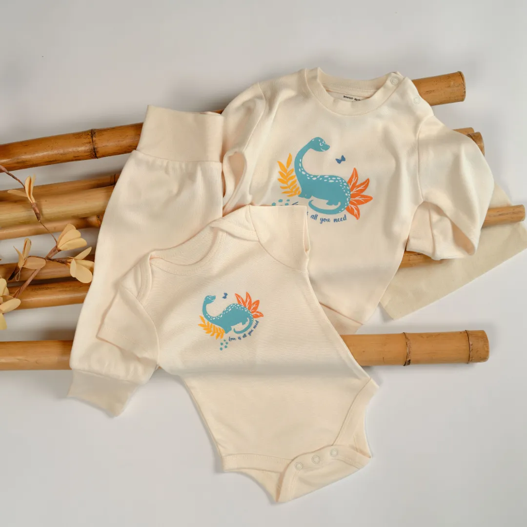 Organic Baby Clothing Complete Set - 6-9 M
